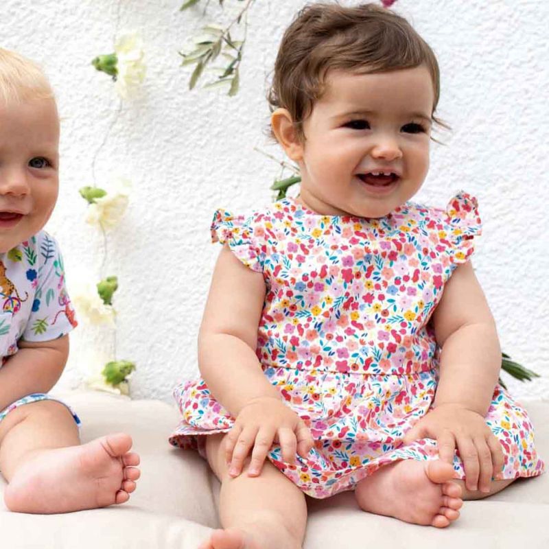 Patrones de costura de bebé  13 modelos Purest Cotton de Katia Fabrics