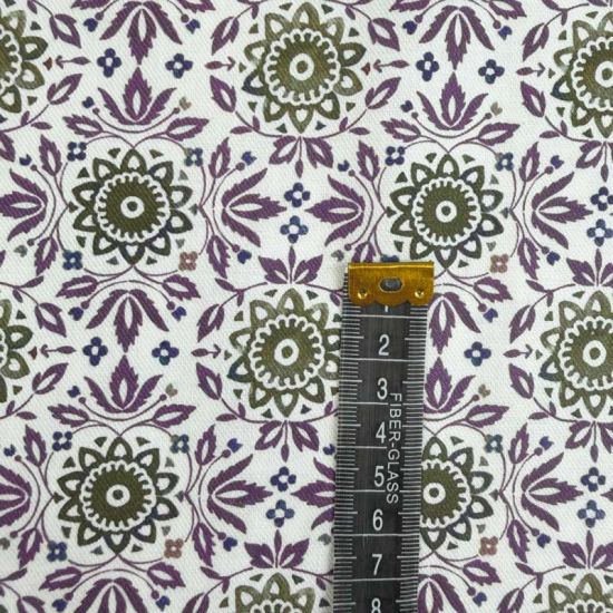 Viyela de Algodón Mosaico Floral Berenjena 4