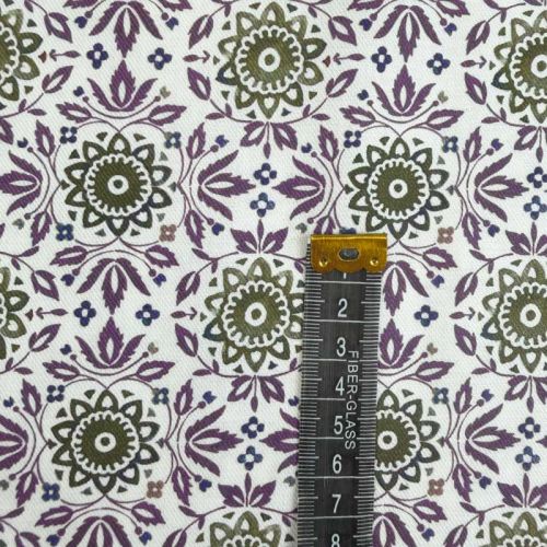 Viyela de Algodón Mosaico Floral Berenjena 4